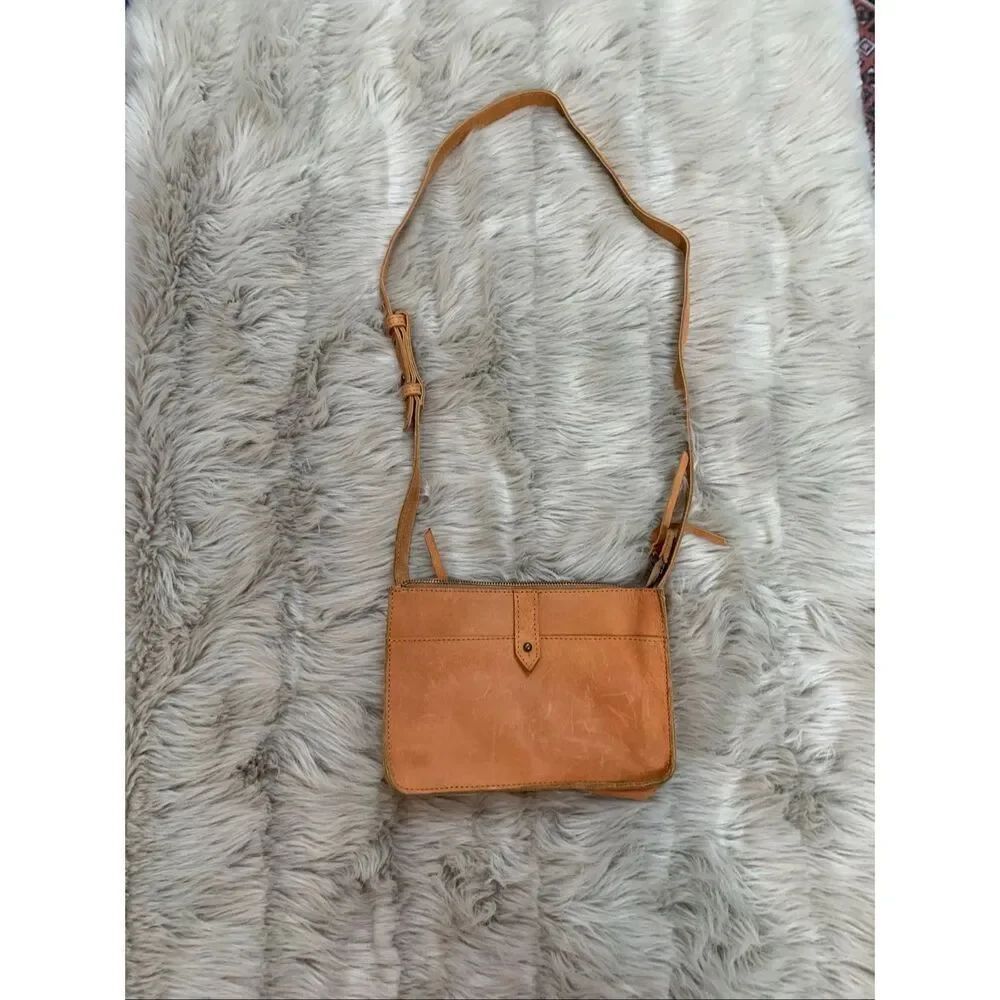 ABLE Chaltu Top Zip Leather Purse Shoulder/Crossbody